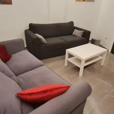 Apartment Prime Beachfront On Finikoudes